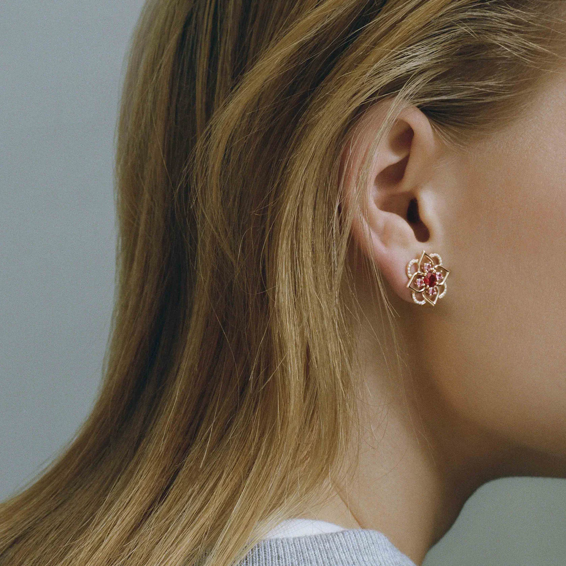 Giardino Medium Earrings Ruby - Image 4